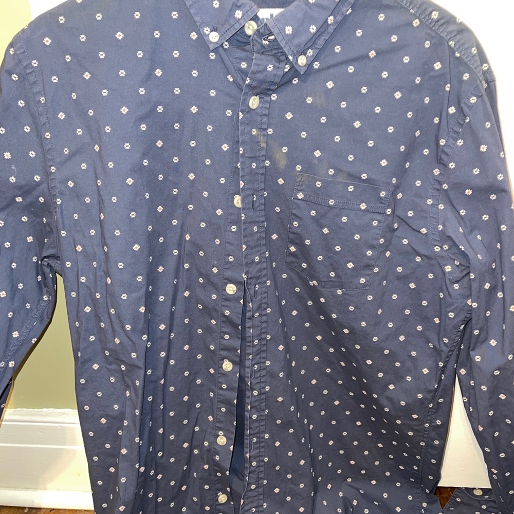 Urban pipeline button down